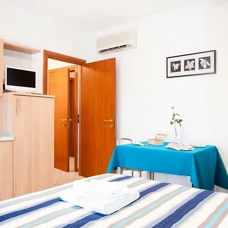 Aparthotel Cigno 3*