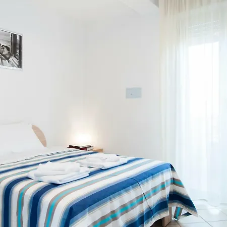 Hotel apartamentowy Cigno Rimini